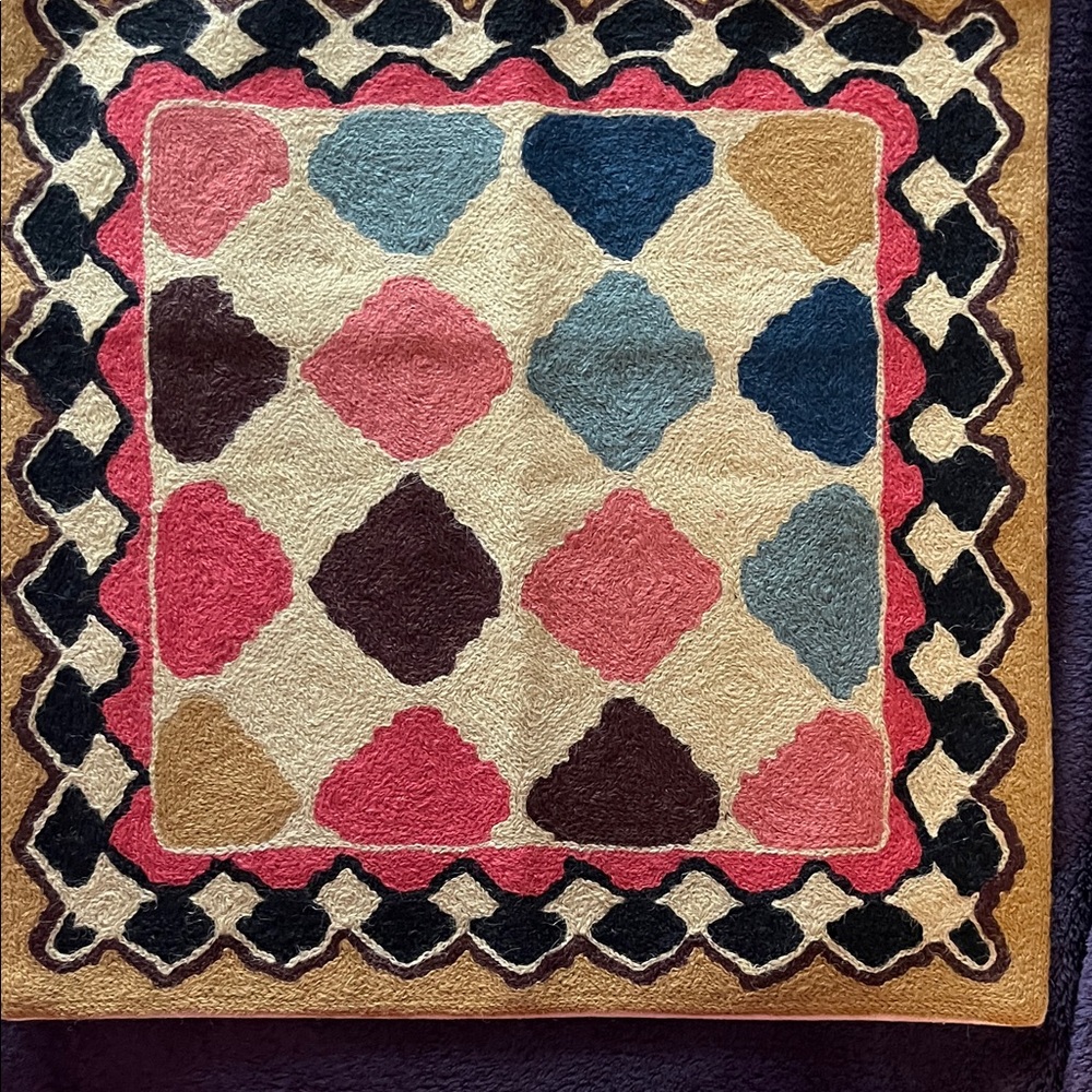 This is handmade wool and jute Geometric Pattern pillow cover set of 2